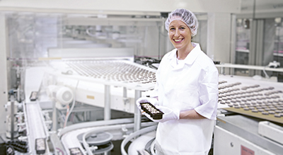Erfolgreiche Step-by-Step-Umsetzung der digitalen Fabrik bei Midor AG und Chocolat Frey AG